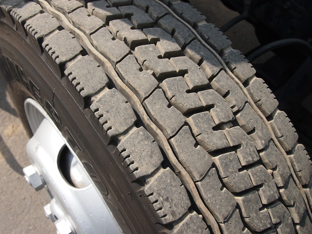 日野 レンジャー バン車 中型 KK-FD1JLEA 年式 H14[写真17]