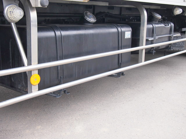 三菱ふそう ファイター ウイング車 中型 PA-FK64F 年式 H18[写真29]