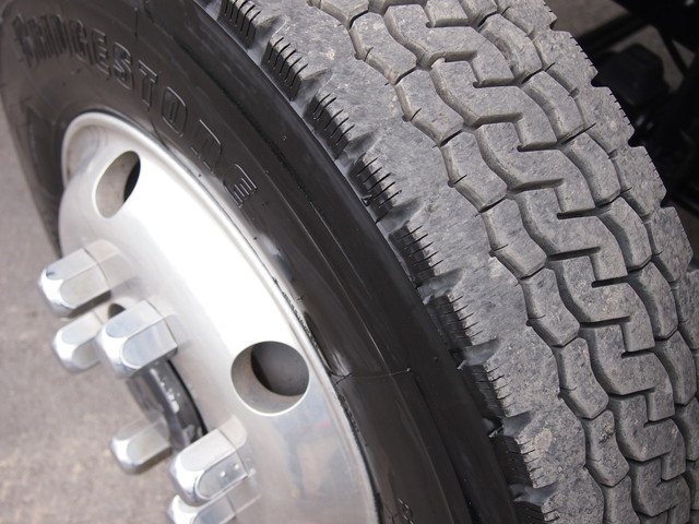 三菱ふそう ファイター ウイング車 中型 PA-FK64F 年式 H18[写真27]