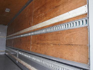 三菱ふそう ファイター ウイング車 中型 PA-FK64F 年式 H18 [写真11]