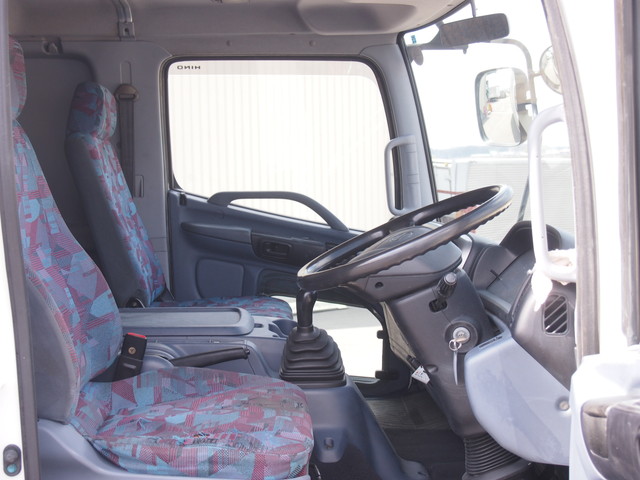 日野 レンジャー バン車 中型 KK-FD1JLEA 年式 H14[写真09]