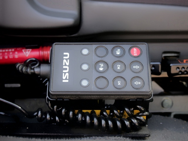 いすゞ フォワード ウイング車 中型 PA-FRD34L4 年式 H16[写真10]