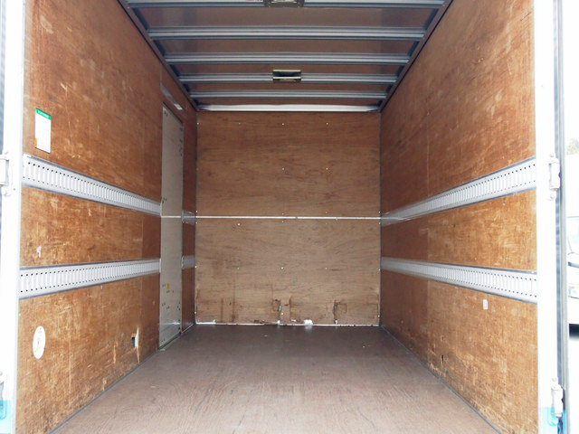 いすゞ エルフ バン車 小型 PB-NKR81AN 年式 H16[写真03]