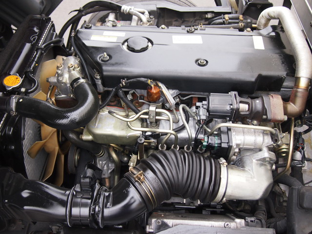 いすゞ エルフ バン車 小型 PB-NKR81AN 年式 H16[写真07]