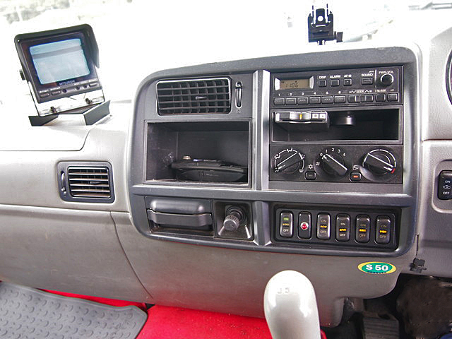 三菱ふそう ファイター ウイング車 中型 PA-FK61FK 年式 H17[写真09]