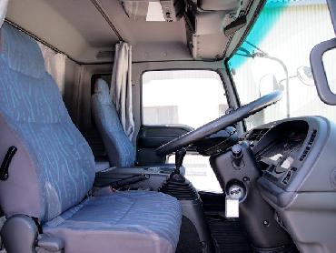 いすゞ フォワード ウイング車 中型 PA-FRD34L4 年式 H16 [写真09]