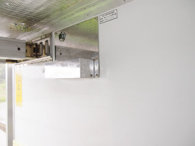 いすゞ エルフ 冷凍バン 小型 PB-NPR81AN 年式 H18[写真23]