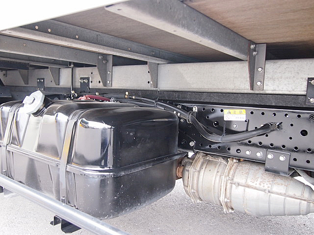 いすゞ エルフ バン車 小型 BKG-NPR85AN 年式 H20[写真19]