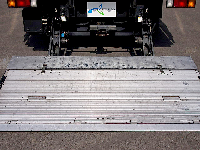 いすゞ エルフ バン車 小型 BKG-NPR85AN 年式 H20[写真08]