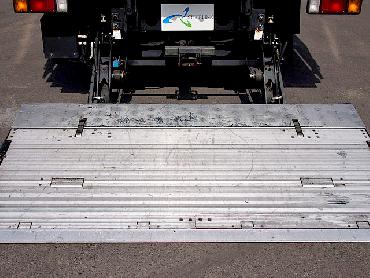 いすゞ エルフ バン車 小型 BKG-NPR85AN 年式 H20 [写真08]