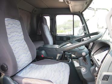 UDトラックス コンドル ウイング車 中型 PB-MK36A 年式 H16 [写真11]