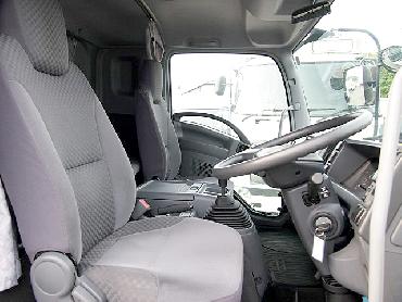 いすゞ フォワード 平ボディ 中型 PKG-FRR90S2 年式 H20 [写真10]