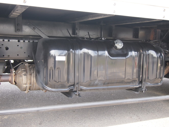 いすゞ エルフ 冷凍バン 小型 PB-NPR81AN 年式 H19[写真12]