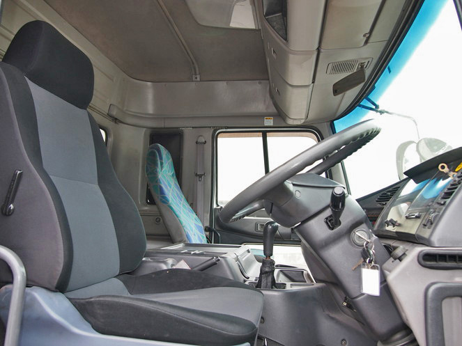 日野 プロフィア ウイング車 大型 KL-FW1KXHG 年式 H13[写真15]