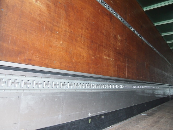 日野 プロフィア ウイング車 大型 PK-FW1EXWG 年式 H16[写真11]