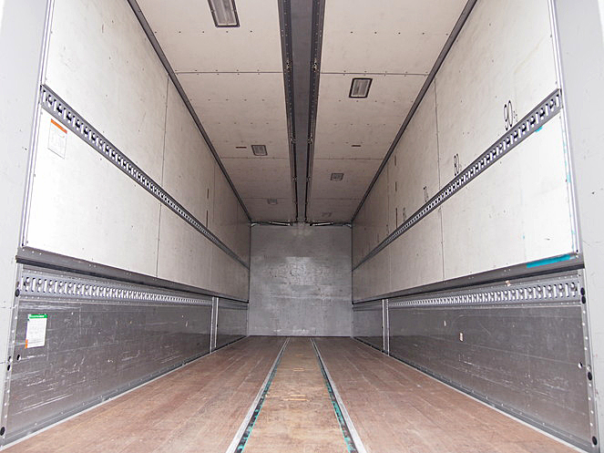 UDトラックス クオン ウイング車 大型 PKG-CG4ZA 年式 H19[写真10]