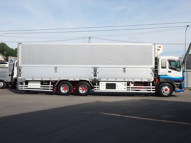 いすゞ ギガ 冷凍ウイング 大型 PJ-CYL77V6 年式 H18[写真06]