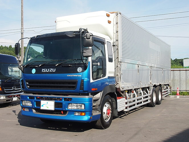 いすゞ ギガ 冷凍ウイング 大型 PJ-CYL77V6 年式 H18[写真03]