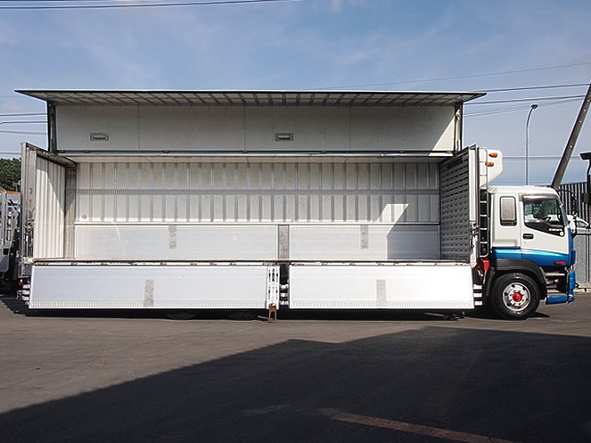 いすゞ ギガ 冷凍ウイング 大型 PJ-CYL77V6 年式 H18[写真07]
