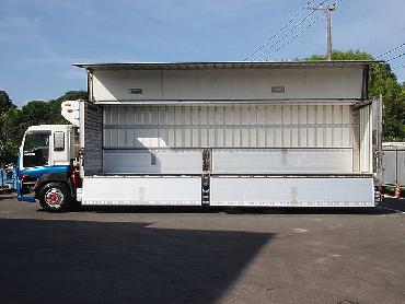 いすゞ ギガ 冷凍ウイング 大型 PJ-CYL77V6 年式 H18 [写真09]
