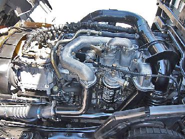 UDトラックス コンドル 冷凍バン 中型 KK-MK25A 年式 H14[写真15]