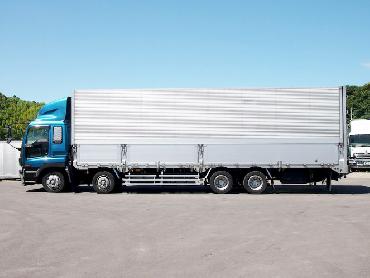 いすゞ ギガ ウイング車 大型 KL-CYJ51W3 年式 H13 [写真07]