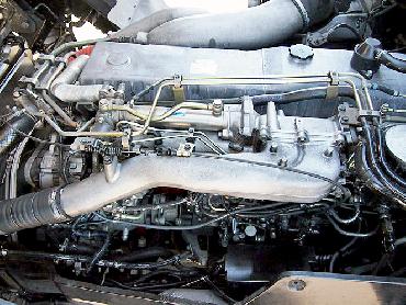 いすゞ ギガ ウイング車 大型 KL-CYJ51W3 年式 H13 [写真14]