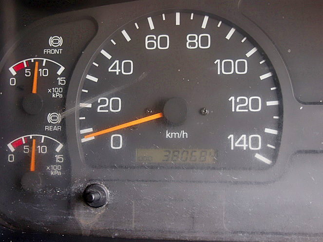 三菱ふそう ファイター ウイング車 中型 KK-FK61HK 年式 H16[写真13]