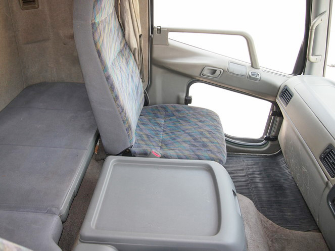 三菱ふそう ファイター ウイング車 中型 KK-FK61HK 年式 H16[写真14]