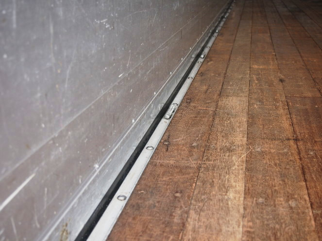 日野 レンジャー ウイング車 中型 ADG-FD8JMWG 年式 H18[写真14]