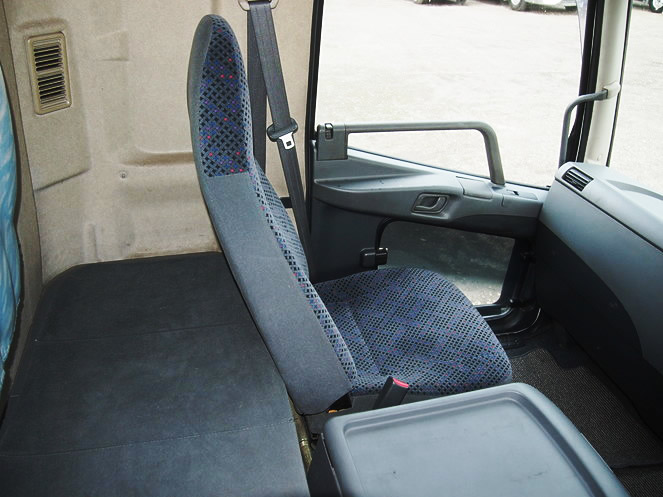 三菱ふそう ファイター ウイング車 中型 PA-FK61F 年式 H18[写真14]