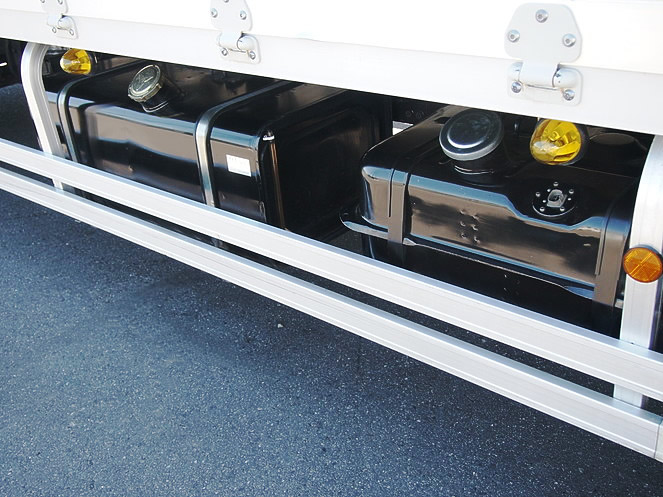 三菱ふそう ファイター ウイング車 中型 PA-FK61F 年式 H18[写真17]