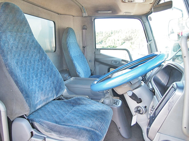 三菱ふそう ファイター 冷凍バン 中型 KK-FK71HH 年式 H12[写真13]