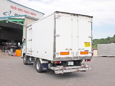 いすゞ エルフ 冷凍バン 小型 PA-NPR81N 年式 H19 [写真05]