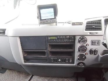 三菱ふそう ファイター ウイング車 中型 PA-FK61F 年式 H18 [写真15]