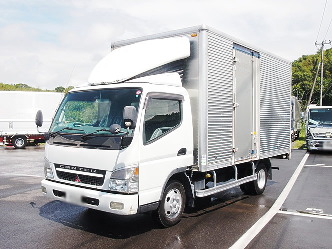 三菱ふそう キャンター バン車 小型 KK-FE82EEV 年式 H14[写真03]