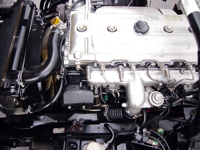 三菱ふそう キャンター バン車 小型 KK-FE82EEV 年式 H15[写真12]