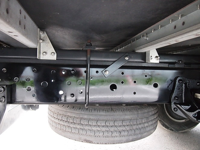 いすゞ エルフ バン車 小型 BKG-NPR85AN 年式 H21[写真15]