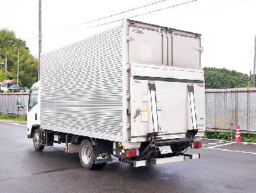 いすゞ エルフ バン車 小型 BKG-NPR85AN 年式 H21 [写真03]