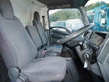 いすゞ エルフ バン車 小型 BKG-NPR85AN 年式 H21 [写真10]