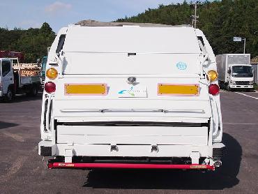 いすゞ エルフ パッカー 小型 KK-NPR75LR 年式 H15 [写真04]