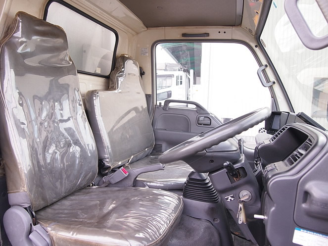 いすゞ エルフ 冷凍バン 小型 PB-NKR81AN 年式 H18[写真12]
