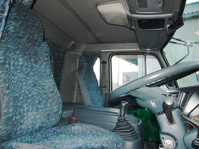 UDトラックス コンドル ウイング車 中型 KK-MK252KH 年式 H13[写真12]