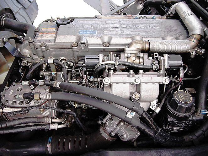 三菱ふそう ファイター 冷凍バン 中型 PDG-FK61F 年式 H19[写真11]