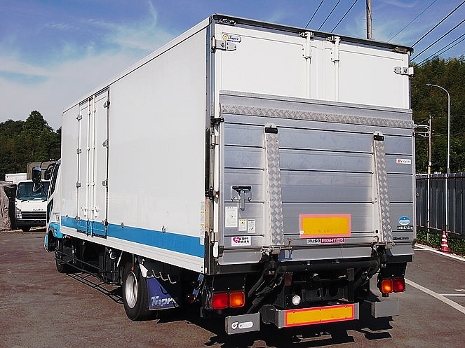 三菱ふそう ファイター 冷凍バン 中型 PDG-FK61F 年式 H19[写真04]