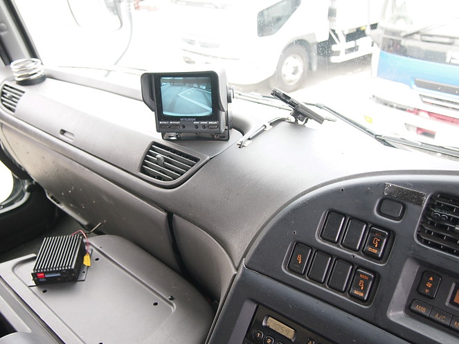 いすゞ  平ボディ 大型 PJ-CYJ51W5 年式 H17[写真10]