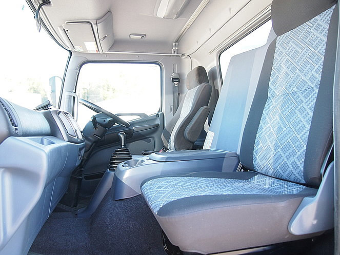 日野 レンジャー バン車 中型 PB-FC7JNFG 年式 H16[写真19]