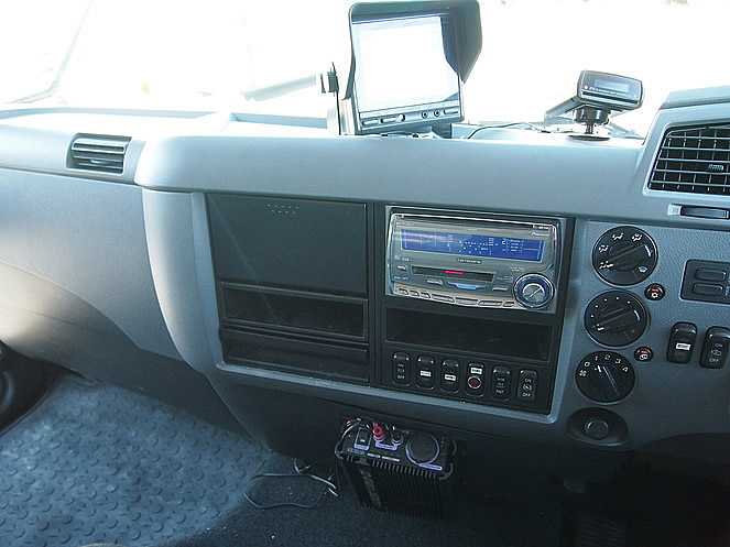 三菱ふそう ファイター ウイング車 中型 PA-FK64R 年式 H18[写真23]