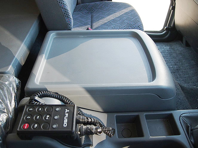 三菱ふそう ファイター ウイング車 中型 PA-FK64R 年式 H18[写真25]