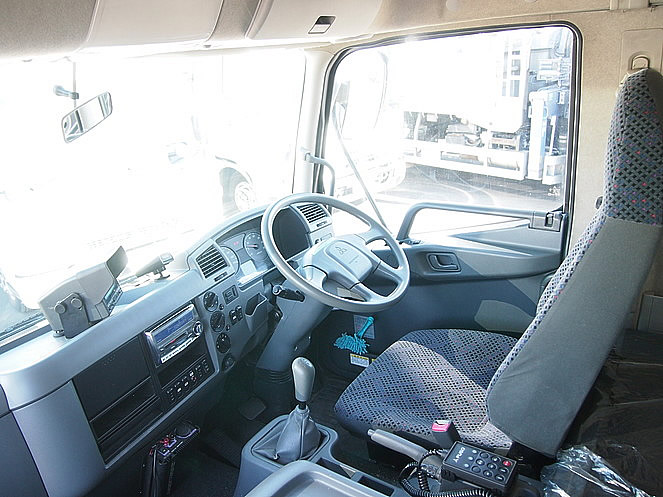 三菱ふそう ファイター ウイング車 中型 PA-FK64R 年式 H18[写真22]